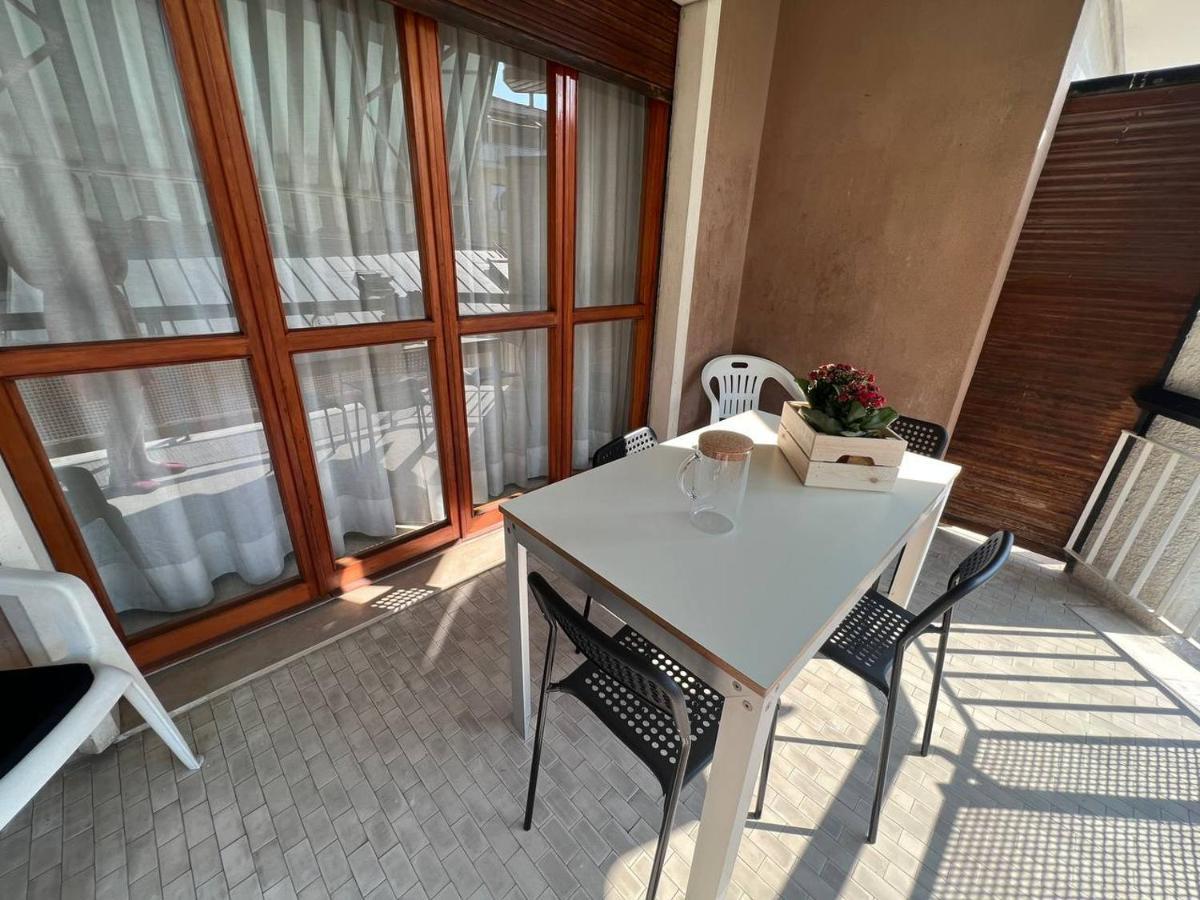 A Casa Di Nonna Apartment เปสการา ภายนอก รูปภาพ